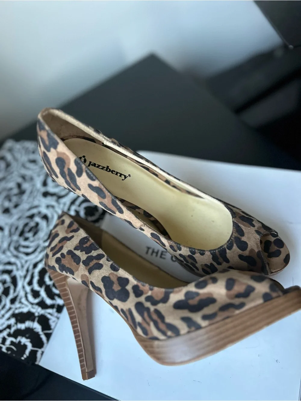 Leopard Print Peep-Toe Pumps - Brown/Black Jazzberyy 9 Leopard Print Platform Hi